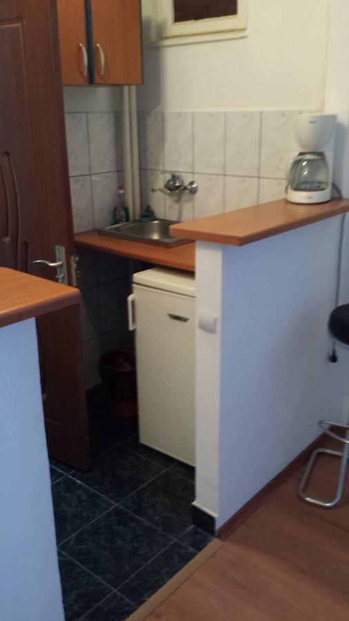 Rent House Unirii Appartamento Bucarest Esterno foto