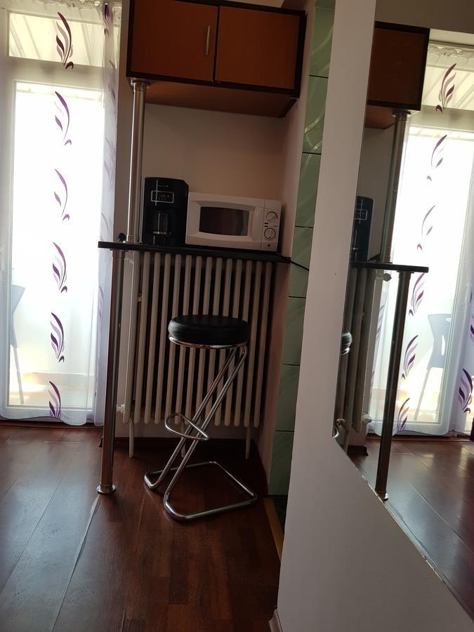 Rent House Unirii Appartamento Bucarest Esterno foto